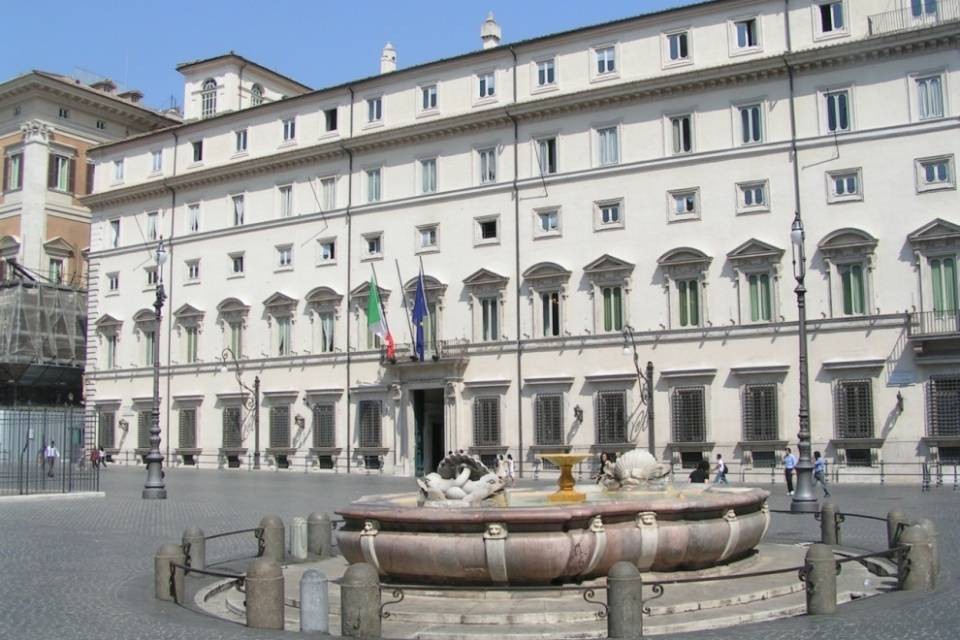 Nuovo record del debito pubblico italiano
