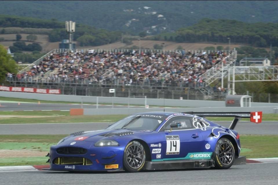 37 sorpassi in 3 ore: grande prestazione per la Jaguar di Fontana