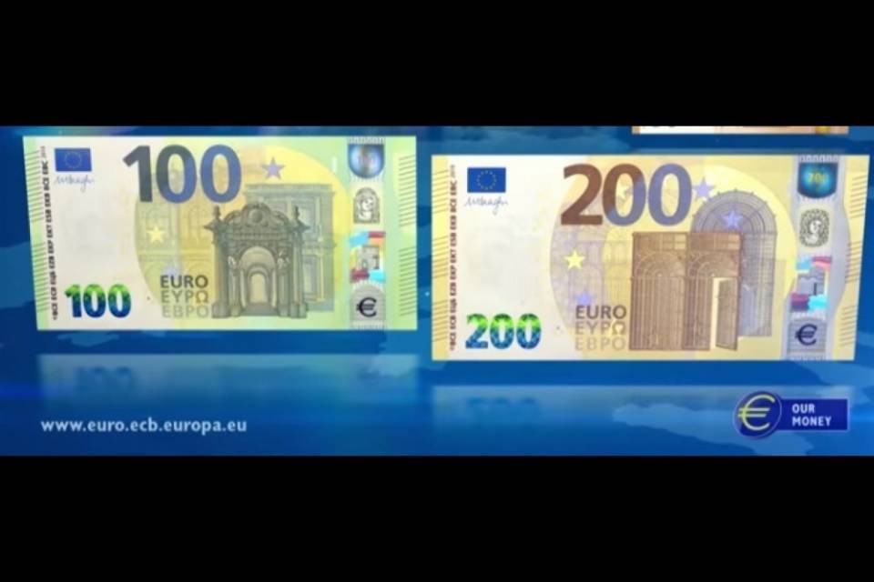 Debuttano le nuove banconote da 100 e 200 euro