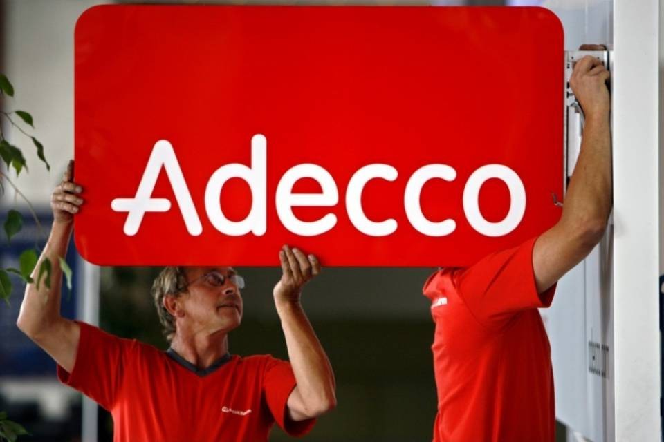 Crolla l'utile di Adecco