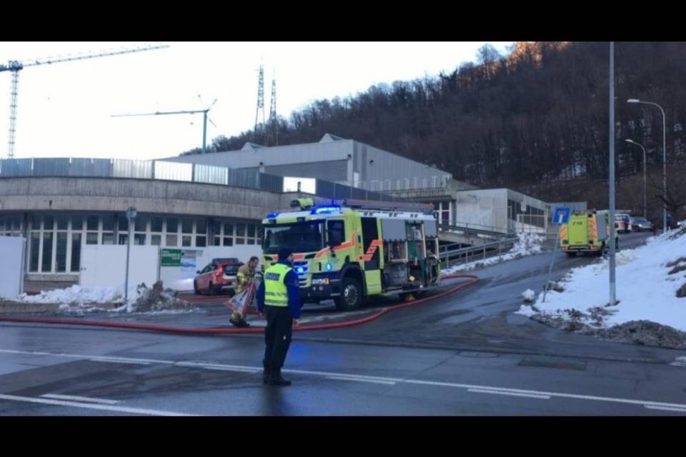 Pambio Noranco, si incendia una bombola di gas