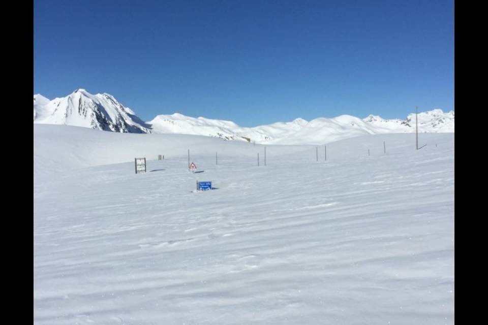 Cadrà la prima neve sui passi alpini?