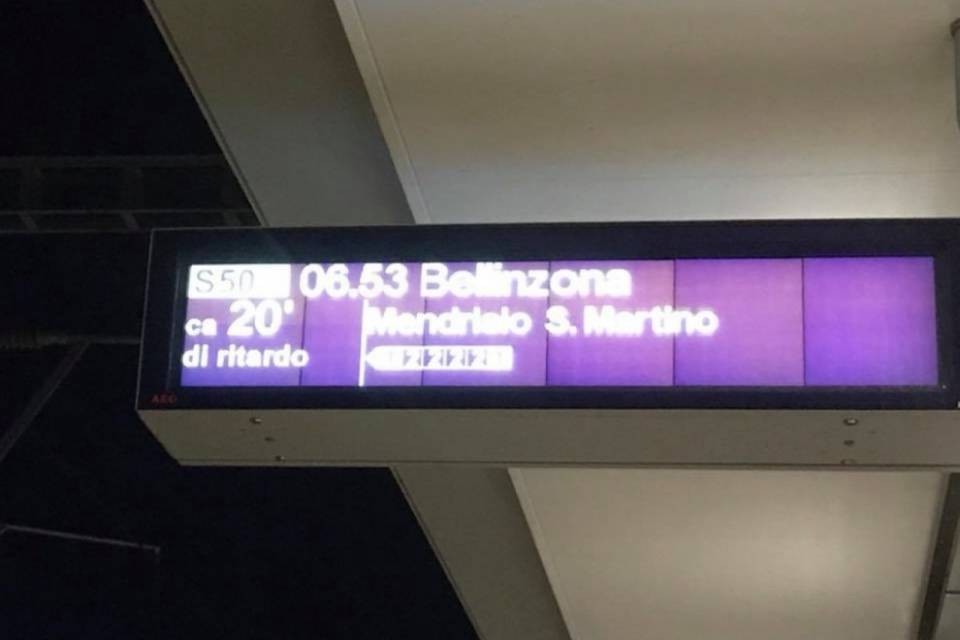 Varese - Mendrisio, "ritardi imprecisati"