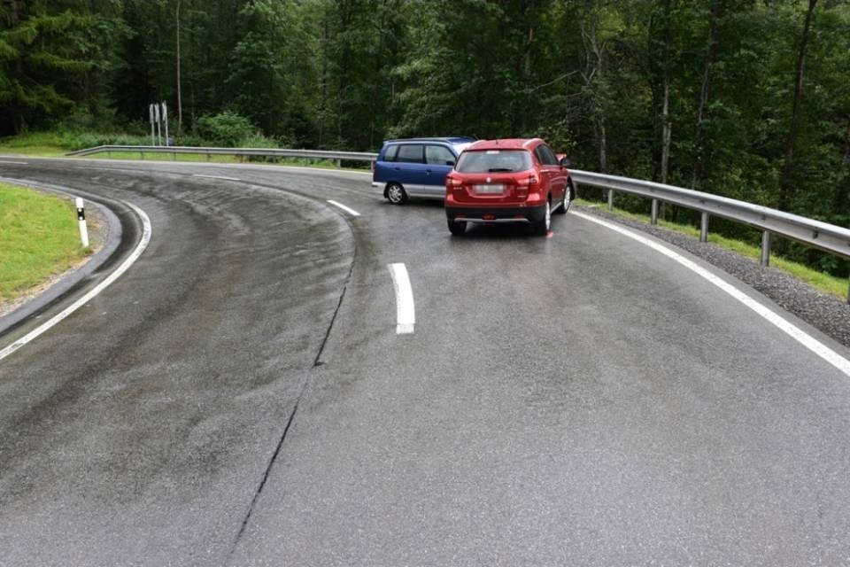 3 feriti in un incidente della circolazione in Val Bregaglia