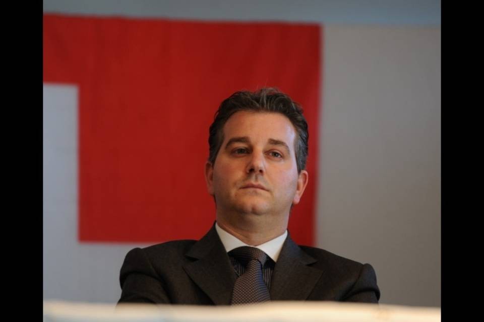 "Ada Marra svende il passaporto"