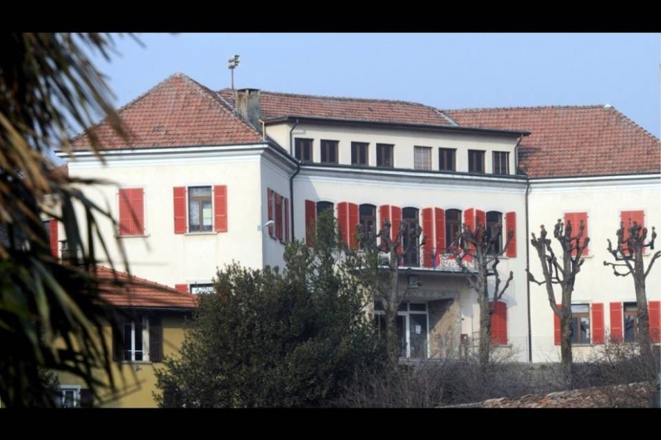 "E il parco giochi di Arzo?"