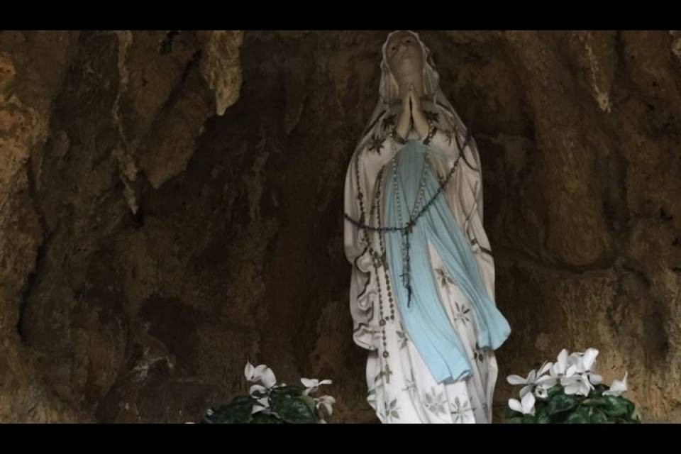Statue trafugate, "i vandali si facciano avanti"
