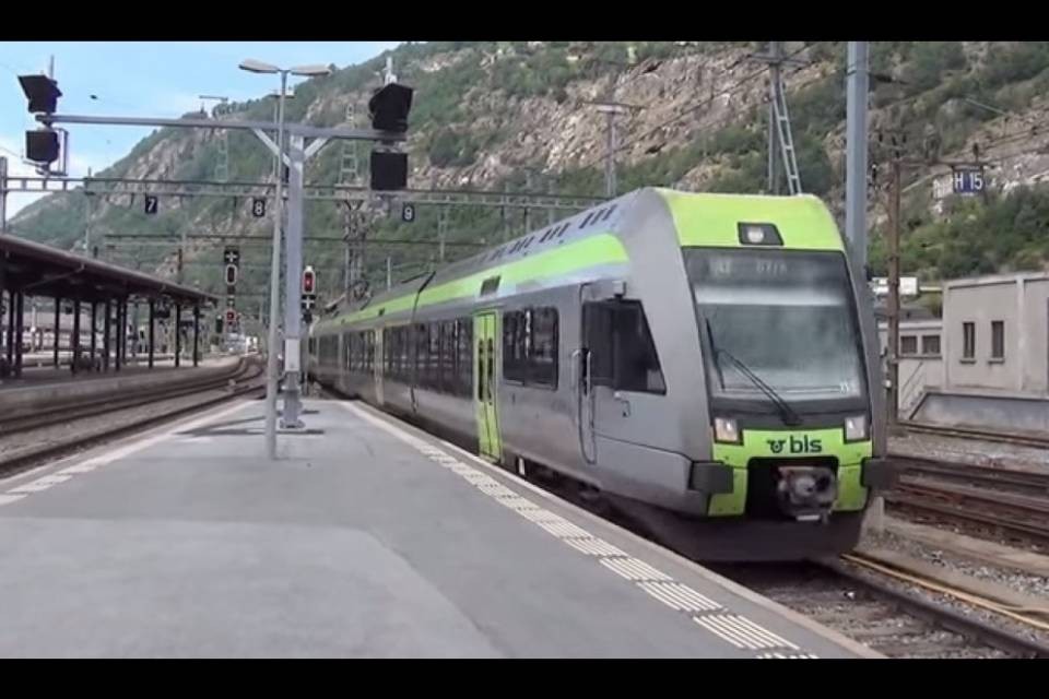 Aumentano i frontalieri, più posti sui treni dopo Pasqua
