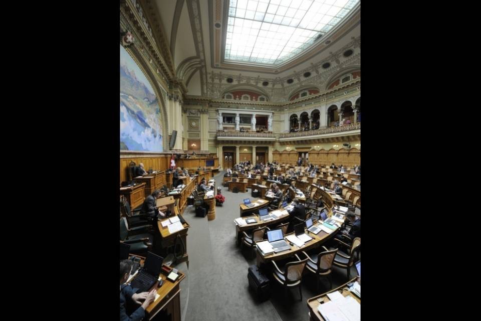 Respinta la revisione della legge sul CO2
