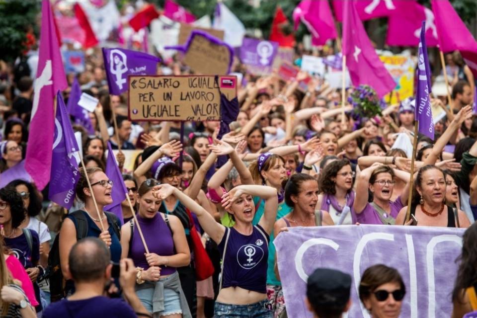 Corteo dell’8 marzo: “Annullato, ma non molliamo”