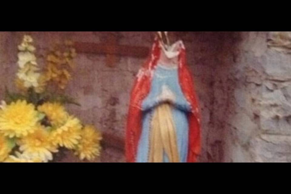 Statua della Madonna mozzata anche a Serpiano