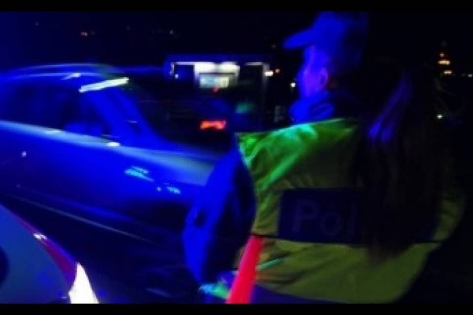 Fugge da un controllo della Polizia, sconfitto al TF
