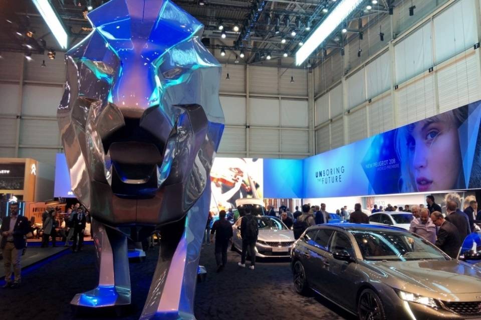 La nuova Peugeot 208 sfodera gli artigli