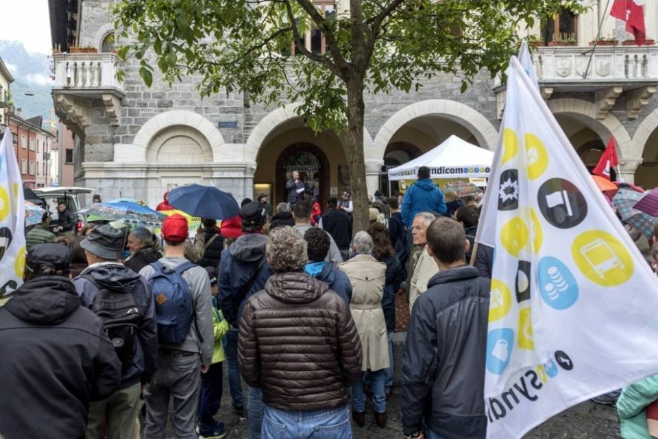 Syndicom: "Misure buone, ma si pensi alla salute"