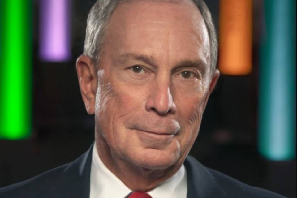 Michael Bloomberg si ritira
