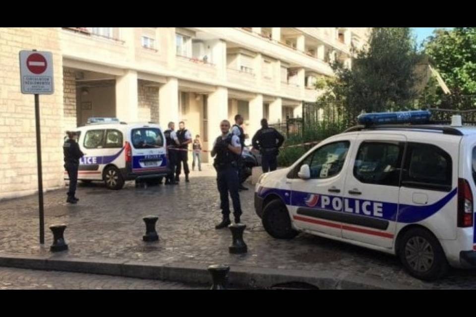 Fermato un uomo per l'attacco ai militari