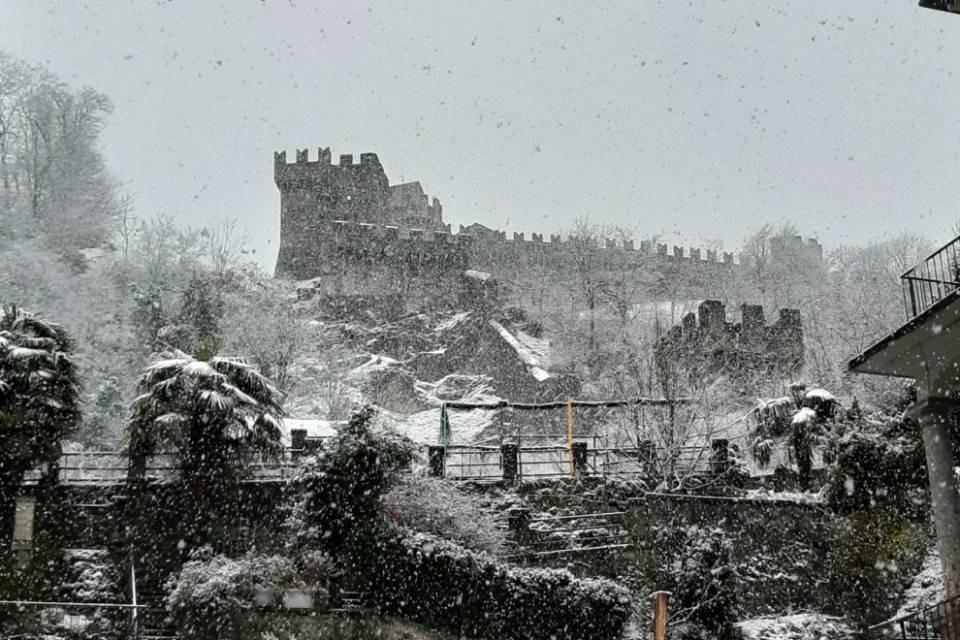 Dopo il caldo, in Ticino torna la neve. Anche da voi?