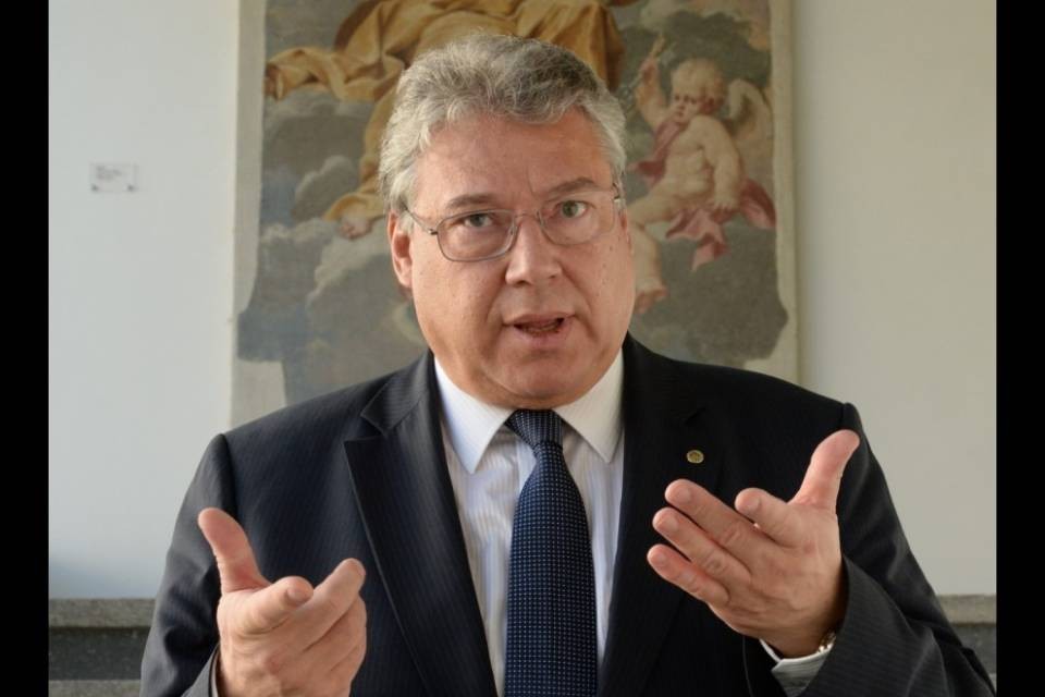 Le elezioni federali secondo Lombardi: "Keller-Sutter favorita"