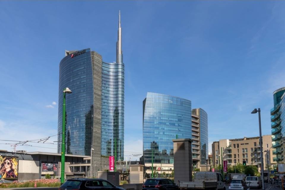 Unicredit taglia 8'000 posti di lavoro