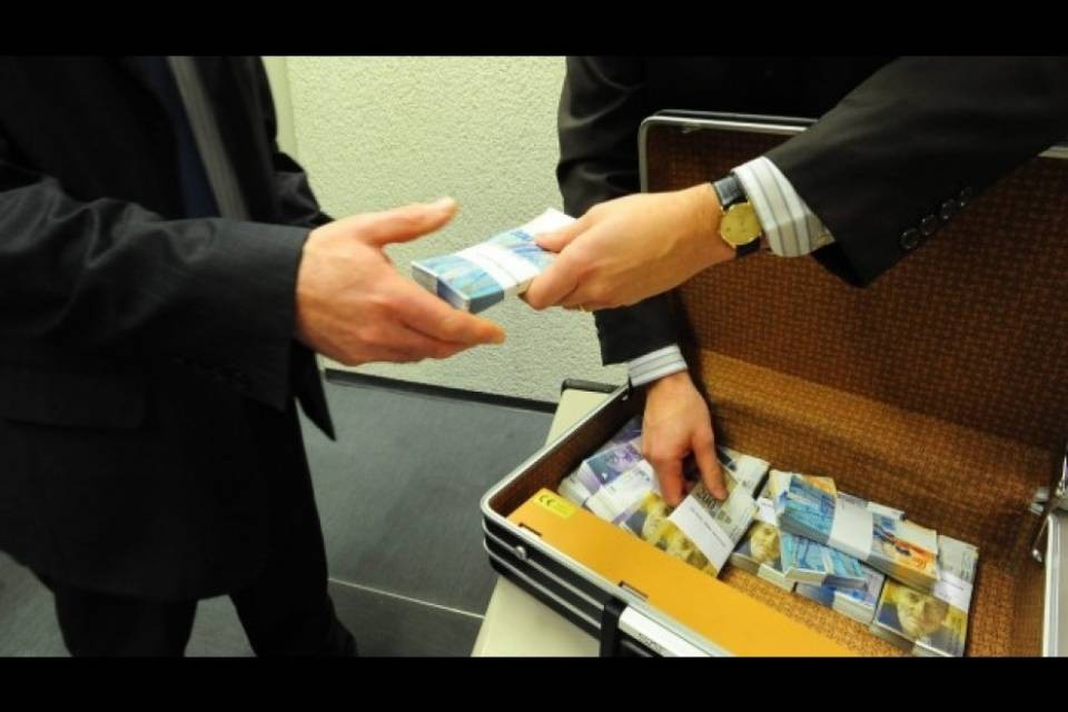 72 milioni bloccati tra Lugano e Zurigo