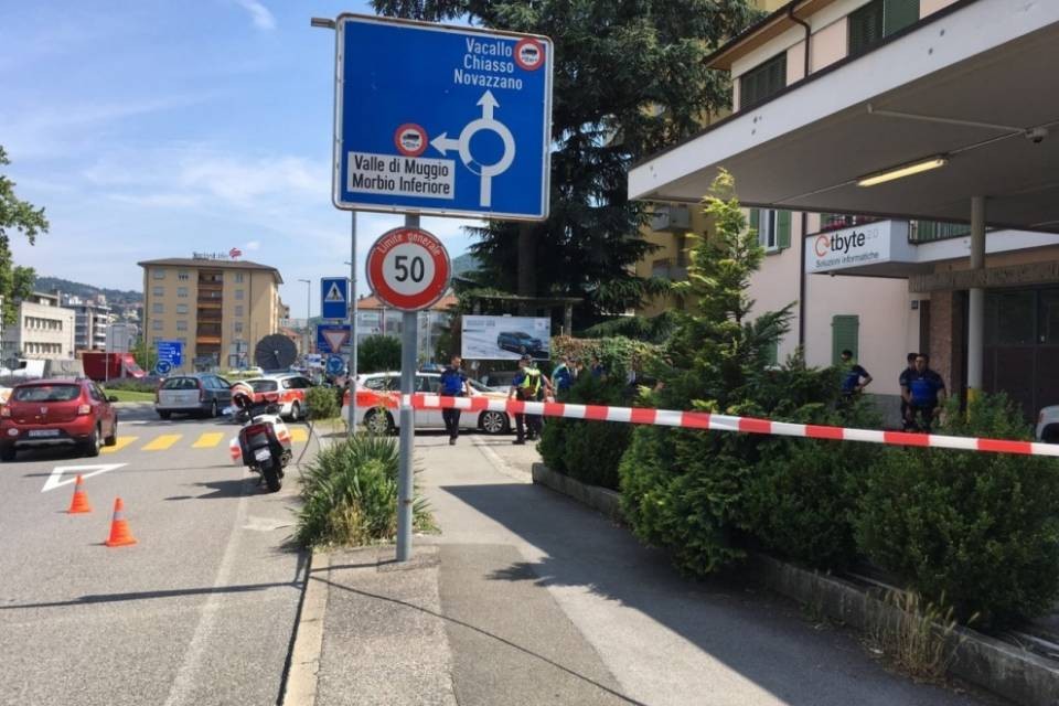 Chiasso: tenta una rapina, ma viene subito fermato