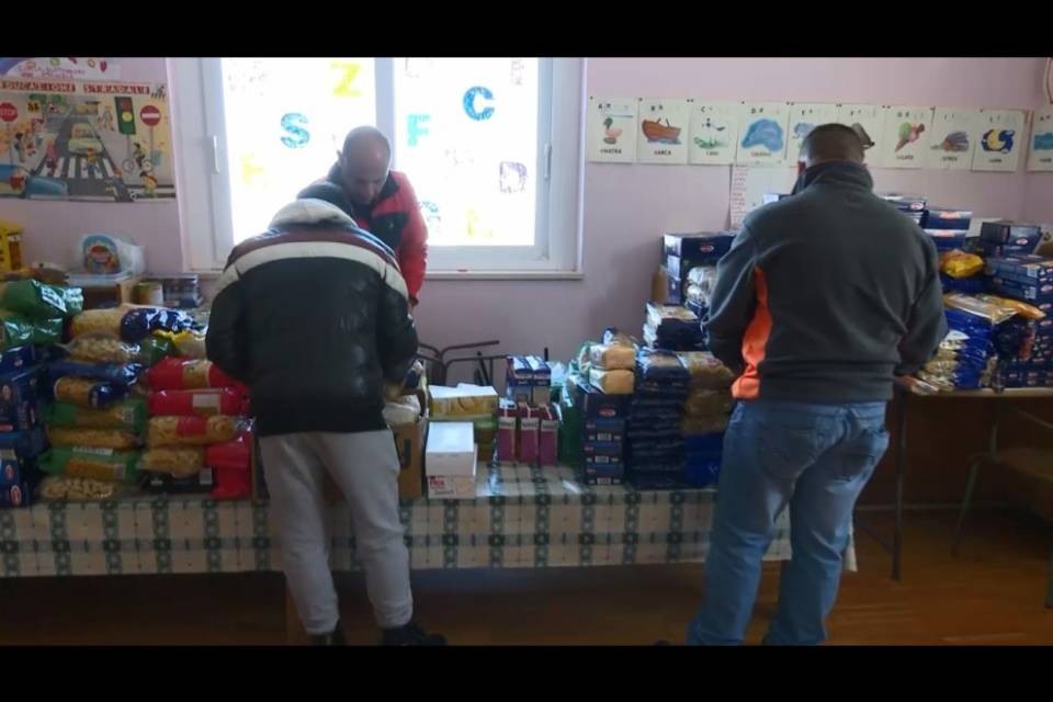 Due tonnellate di cibo dal Ticino
