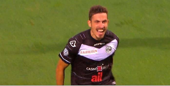 La gioia di Custodio subito dopo aver realizzato il gol-partita al 36’.