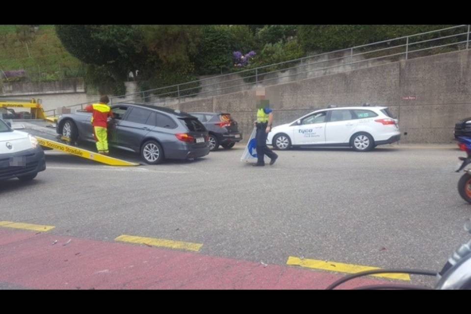 Auto in panne a Manno, disagi alla circolazione