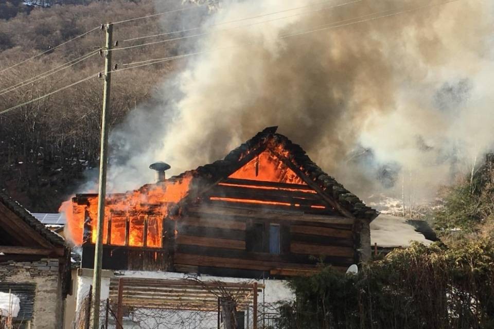 "Una dotazione minima per gli interventi antincendio"