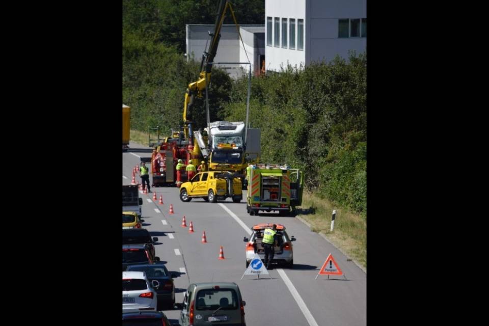 Incidente sulla A2 a Mezzovico