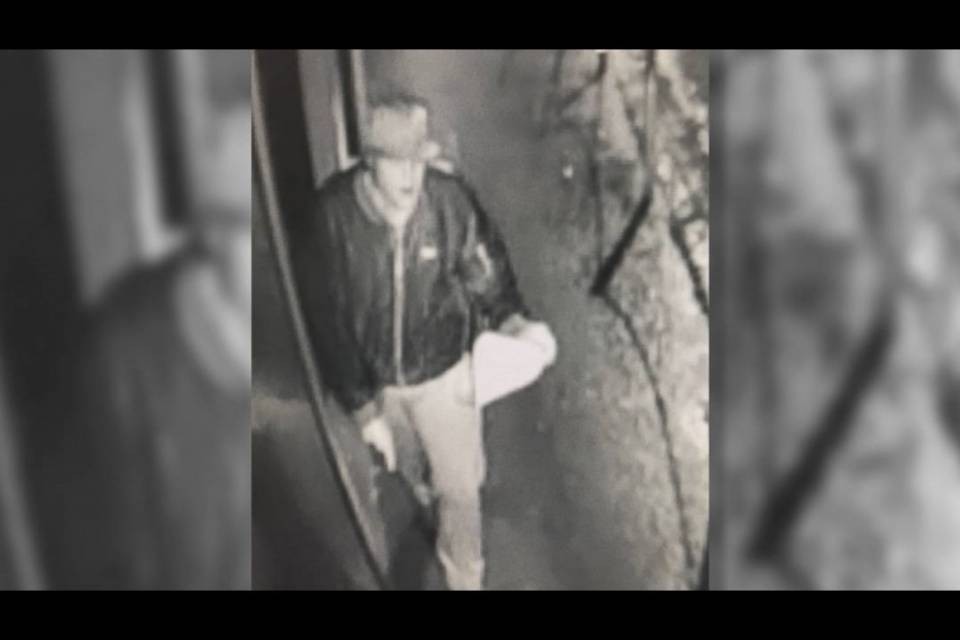 Minacce a Bello Figo, un giovane si è costituito