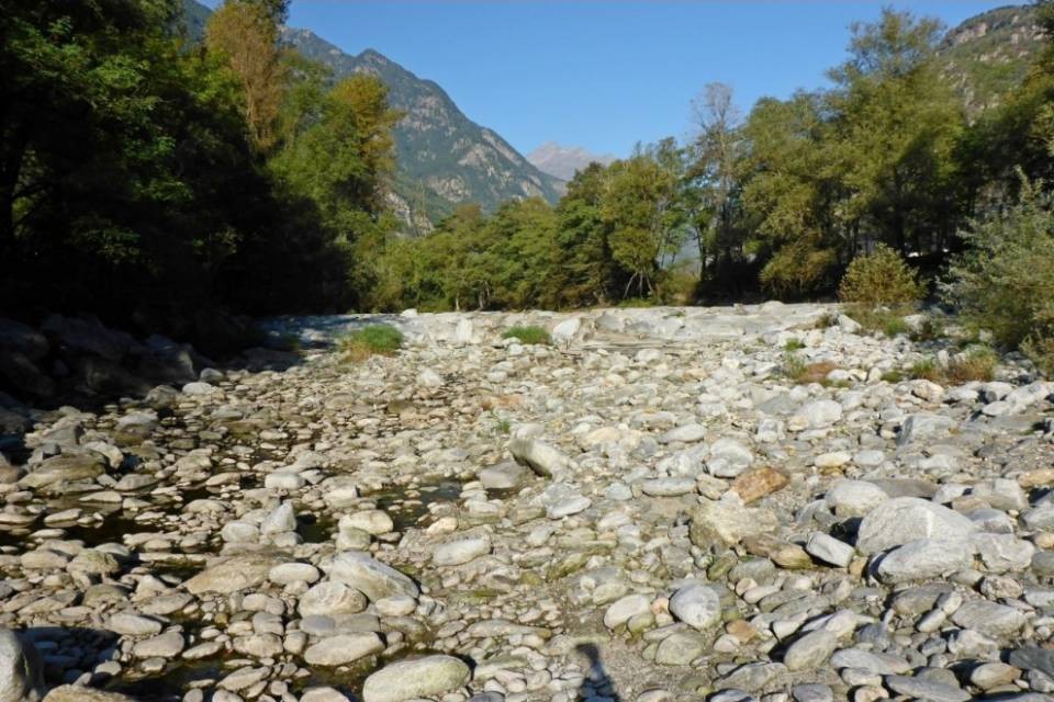 Sì a un incremento dei deflussi minimi