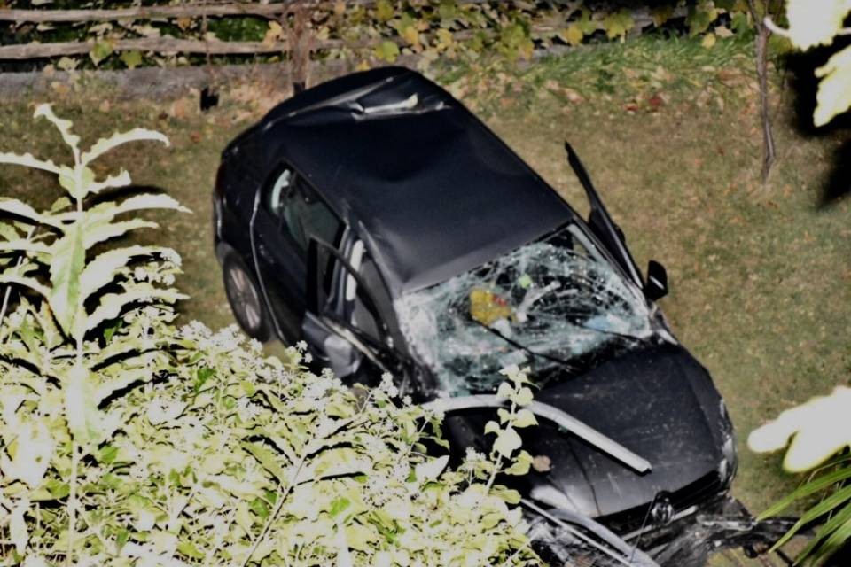 Brissago: precipitano da un posteggio, due feriti