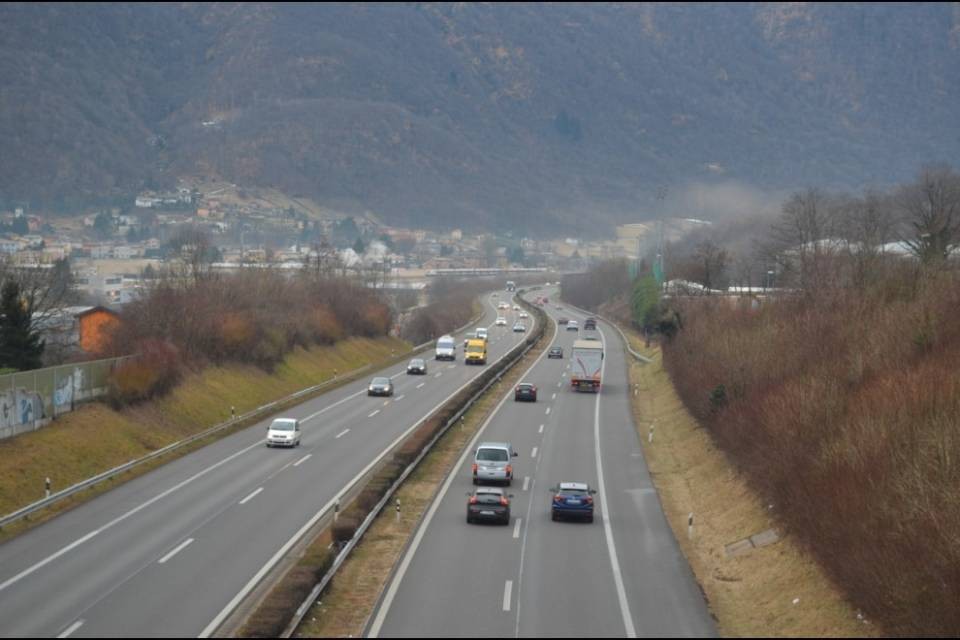 19enne fermato a 113 km/h su limite di 50