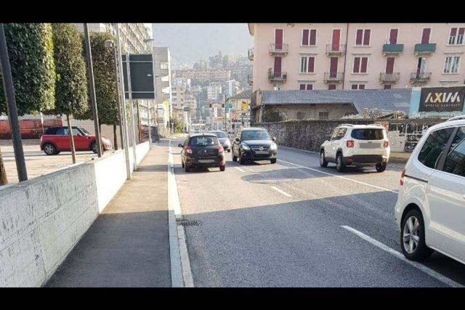 Verso Chiasso in contromano