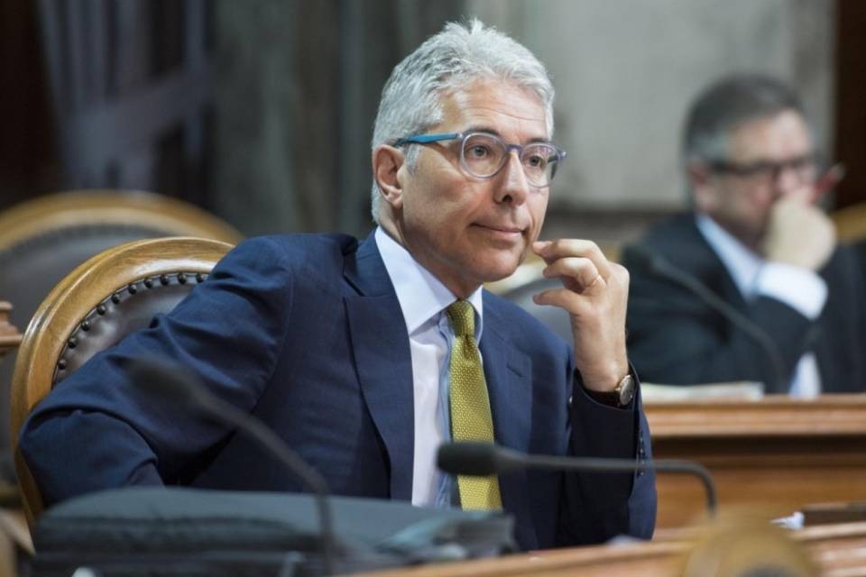 Fiduciarie italiane esentate dalla tassa di negoziazione