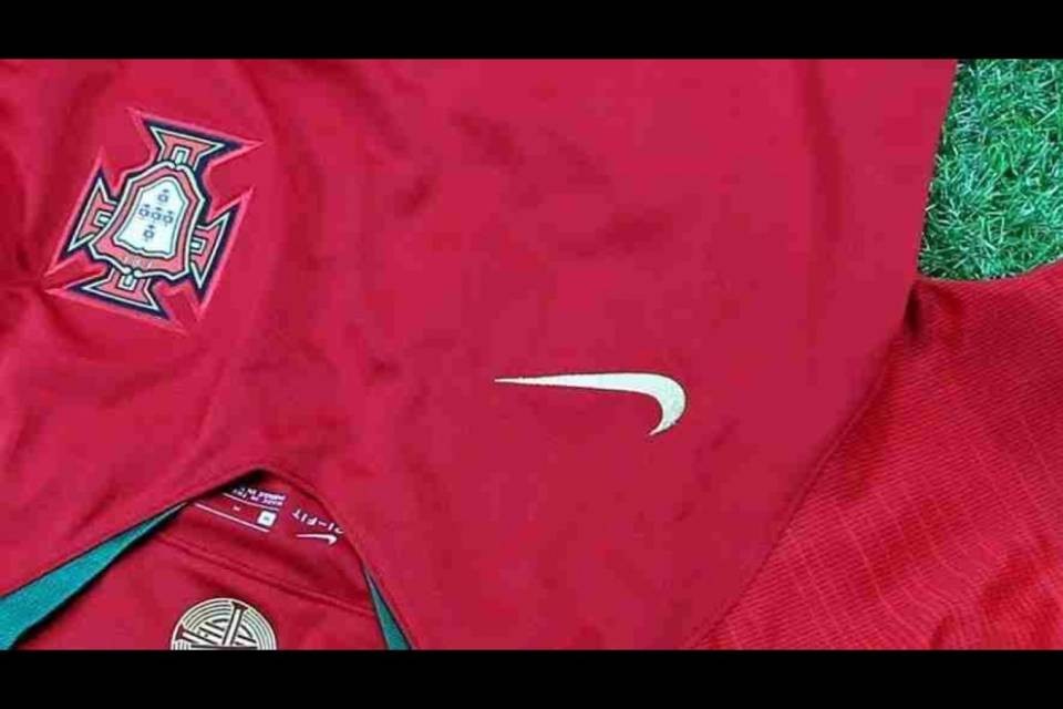 Stangata Ue su Nike, limita vendita magliette calcio