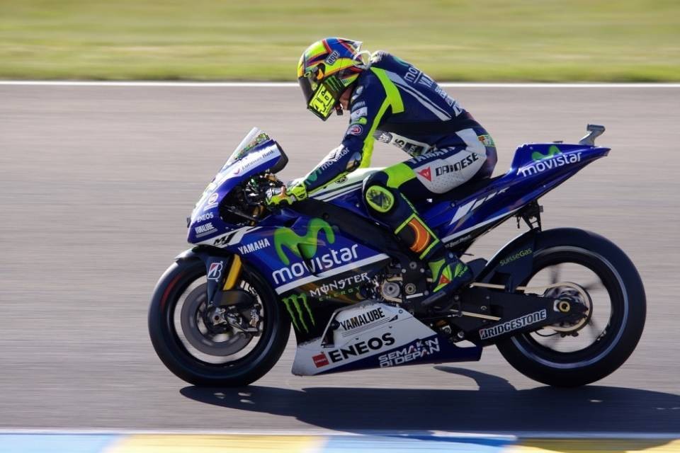 Valentino Rossi non correrà più con Yamaha