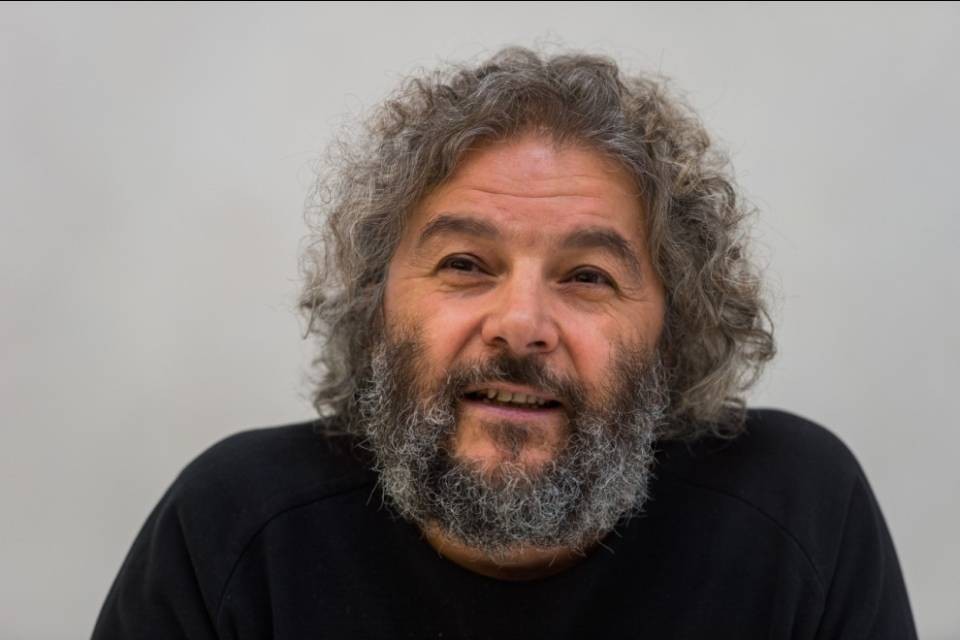 Finzi Pasca: "Disposti a sederci a un tavolo, ma..."