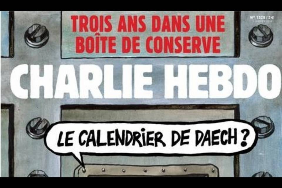 Charlie Hebdo, "viviamo da tre anni in una gabbia"