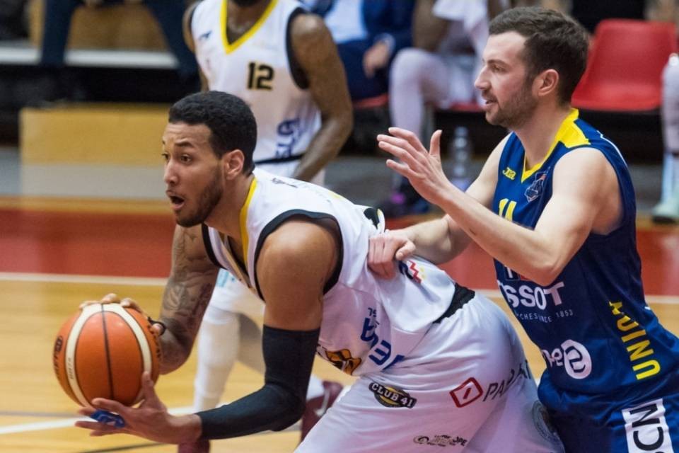 Tutti in pullman alla finale di Coppa con il Lugano Tigers