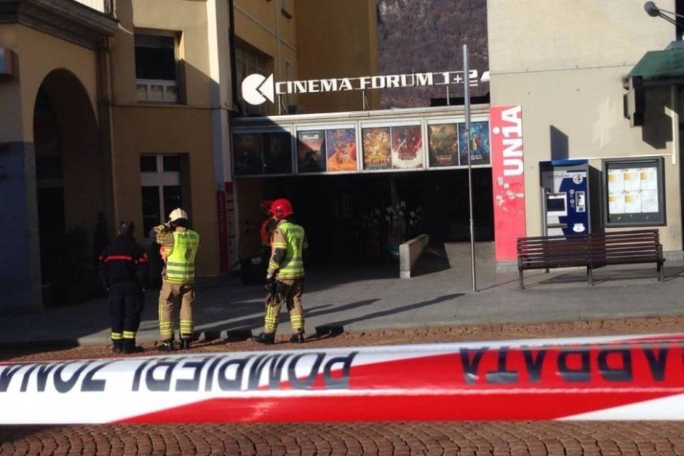 Principio di incendio nello stabile della Casa del Popolo