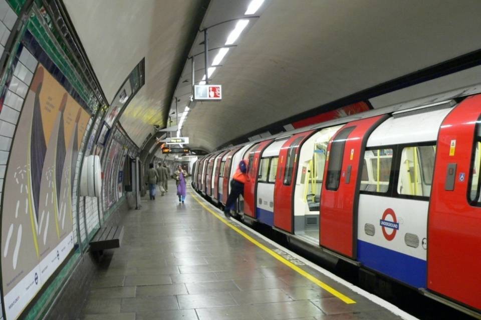 Attentato sventato alla metropolitana di Londra