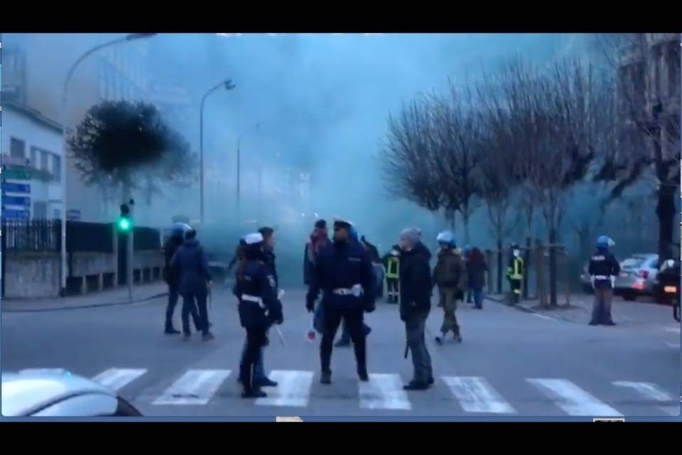 Caos a Como per il derby: "Un macello"