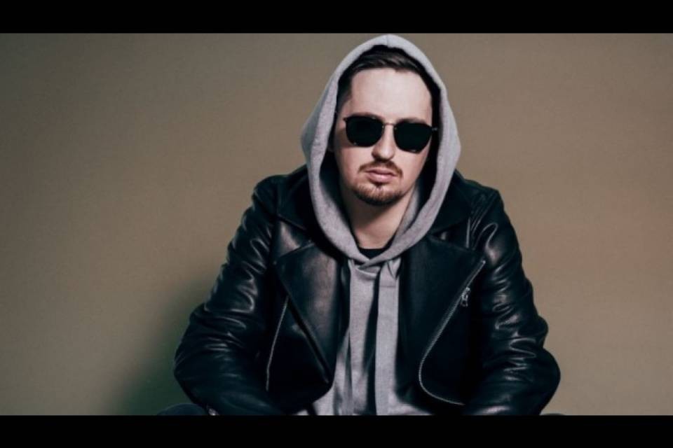 "I dj non sarebbero musicisti? Le piazze ballano con la nostra musica"