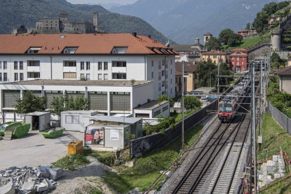 Elettrosmog sul terzo binario: "Le FFS rispettino la legge"