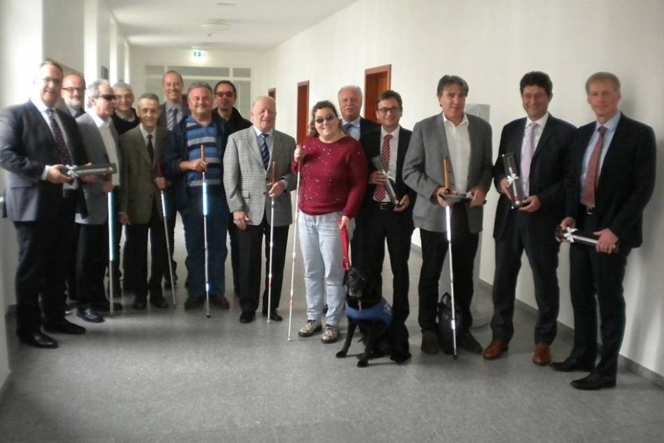 È la giornata del bastone bianco