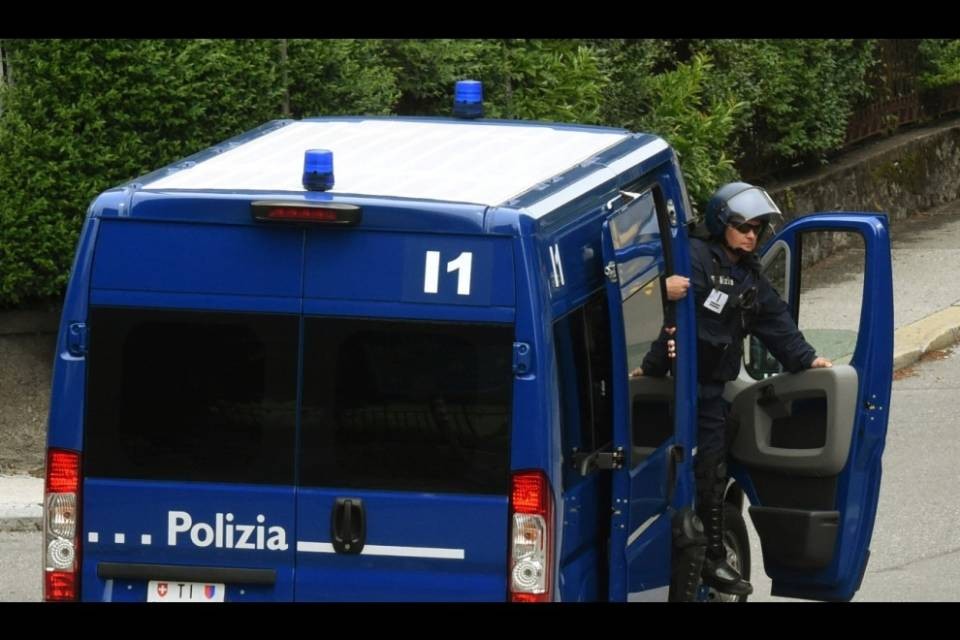 Trasferiti a Zurigo i "Pink Panther" arrestati a Lugano
