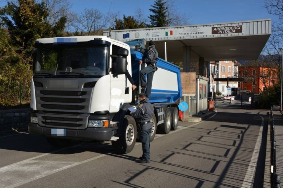 Scoperta la truffa degli inerti