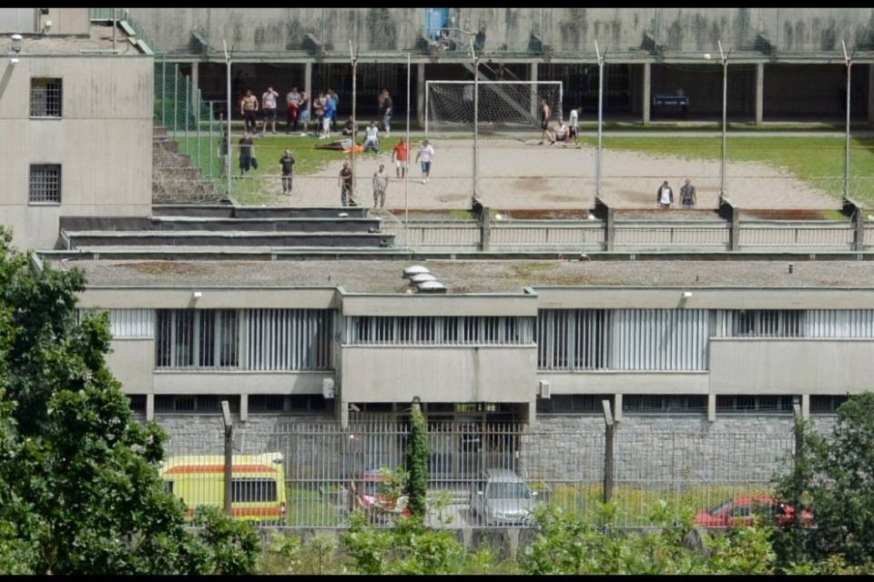 Condannati i passatori che rapinarono un migrante